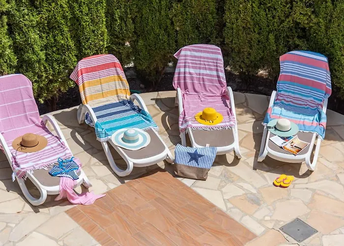 Villa Rosario - Plusholidays *